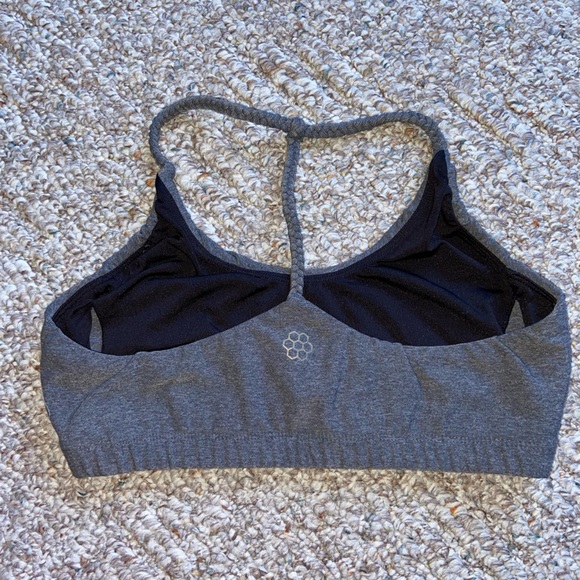 Honeycut Official “Joy Luck” top in Heather Grey - Picture 4 of 8